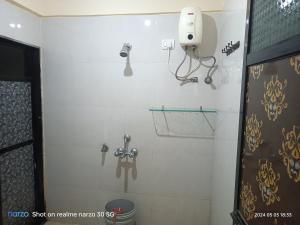 Bed And Breakfast At Pushpanjali Phase 2 Bunglow No A1,Ovale ,Ghodbunder Road Thane West