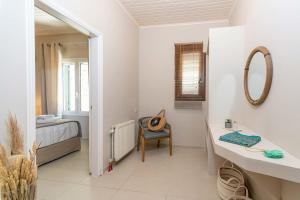 Asmira Apartment by PaxosRetreats