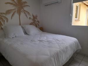 Maison entièrement restaurée et meublée à neuf