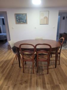 Appartements Peaceful haven with garden and pool : photos des chambres