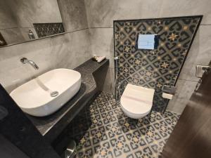 Hotel Ocean Residency Thane West