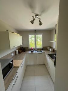 Appartement T3 proche centre et Renécros-Garage