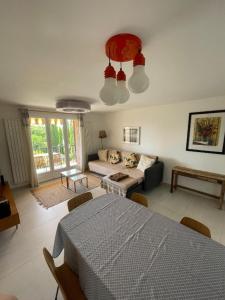 Appartement T3 proche centre et Renécros-Garage