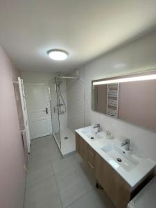 Appartement T3 proche centre et Renécros-Garage