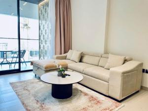 Velvet 1br Serenity Pool View & Free Amenities!