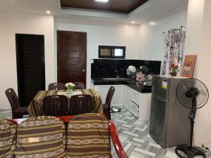 3Vhin Transient House