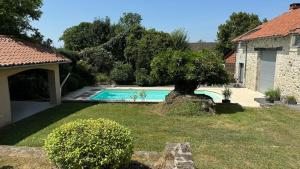 Maisons de vacances Maison en Pierre - piscine - jacuzzi : photos des chambres