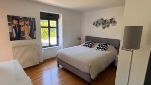 Maisons de vacances Maison en Pierre - piscine - jacuzzi : photos des chambres