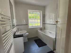 Benarth Lodge uniquely situated hideaway in Conwy