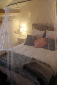 Villas The Little Pink House Eau De Thermale Avene : photos des chambres