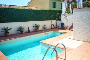 Le duplex de la Villa Morane - piscine privee