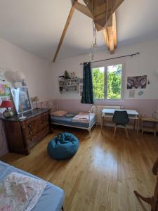 Villas Belle maison, beau quartier, piscine, proche centre, 5 chambres : photos des chambres