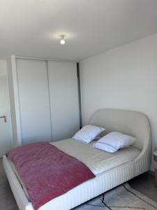 Appartements Beautiful Appartment Les terrasses de Torretta room sea view Ajaccio : photos des chambres