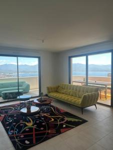 Appartements Beautiful Appartment Les terrasses de Torretta room sea view Ajaccio : photos des chambres