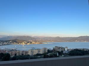 Appartements Beautiful Appartment Les terrasses de Torretta room sea view Ajaccio : photos des chambres