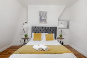 Nestio - Paddington Serviced Studios!