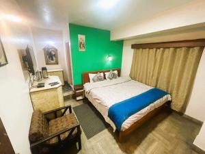 Darjeeling Palace is 500 meters from Mall Road with the Best facilities
