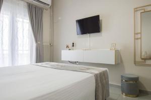 Urban Ceramic Apartment by GHH