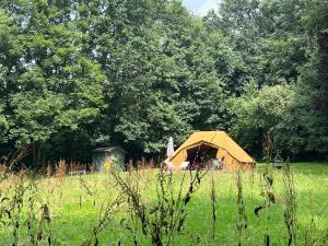 Glamping du Manoir de la Douve