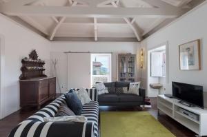 Casa de Vilar by Quantique