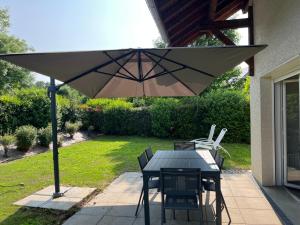 Maisons de vacances Maison Annecy : photos des chambres