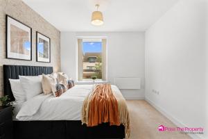 Scandi Abode in Central Reading with Balcony