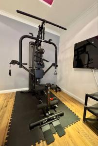 Apartament z siłownią i tarasem