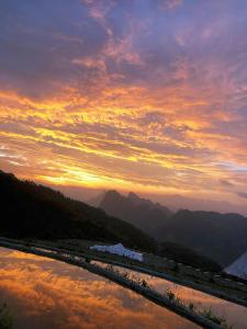 Sunrise Camping Lung Cu - Ha Giang
