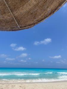 Standalone Villa in Diplo 2, Walk to the Beach, Hot Deal!