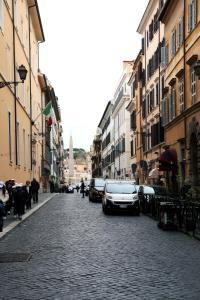 Rome, very central 2 bedrooms 4 beds