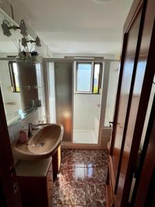 Cozy Beach Apartment - 2 bedroom