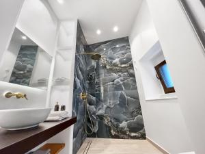 Katharsis Palace 15th Century Art Hotel at Naxos Old Town I