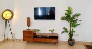 Corundum Twins in Arpora, 5 mins to Baga Calangute