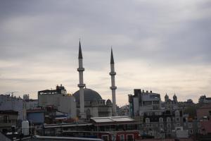 Taksim La Marino Hotel