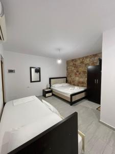 Grand Seaview Apartments