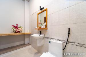 La Rose Sai Gon Hotel