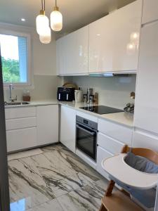 Appartements Serene Stay in Eiffel Park : photos des chambres