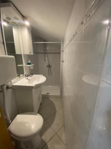 Apartments and Rooms Velnić, city Krk