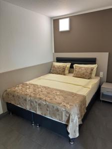 Schönes Apartment 310 direkt am Flughafen-Messe und SI-Centrum Stuttgart