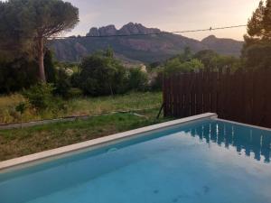 Villa, proche plages, 4 chambres avec piscine privée.