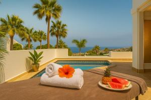 Stella Mare - ocean view villa with private heated pool