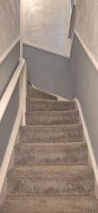 Cosy Stay Near Arena & Leeds Bradford Airport two bedroom House