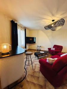 Maisons de vacances GITE Au 21 Loveroom : photos des chambres