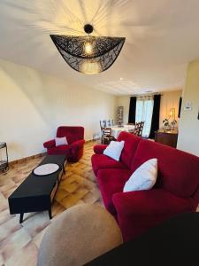 Maisons de vacances GITE Au 21 Loveroom : photos des chambres