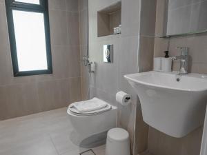 Mabaat-Luxury 3BR-Al Malqa 585