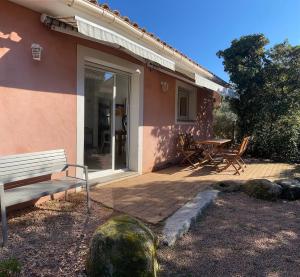 Maisons de vacances Maison recente entre mer et montagne : photos des chambres