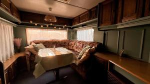 COOL PEOPLE LIVE HERE! Przyczepa w Jastarni