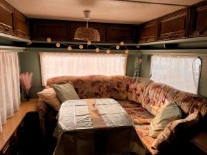 COOL PEOPLE LIVE HERE! Przyczepa w Jastarni