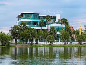 The Beverly Hills Hotel