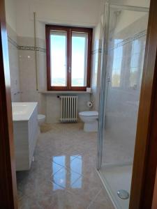 CASA DORIS Montecarotto, Le Marche - Top Lage, Glasfaser WIFI, neu renoviert
